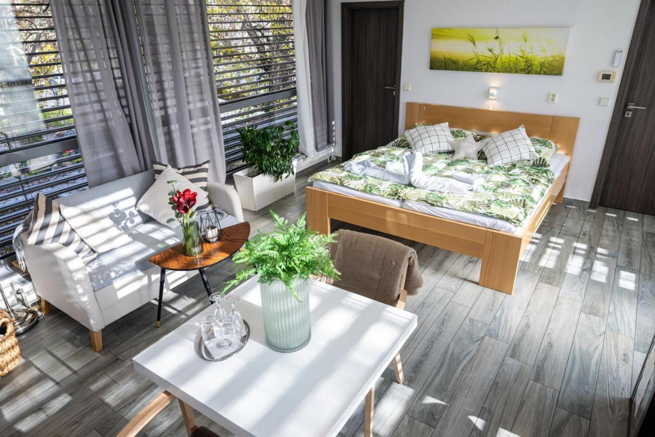 Atelier Lanna Bed and Breakfast Ceske Budejovice Exteriör bild
