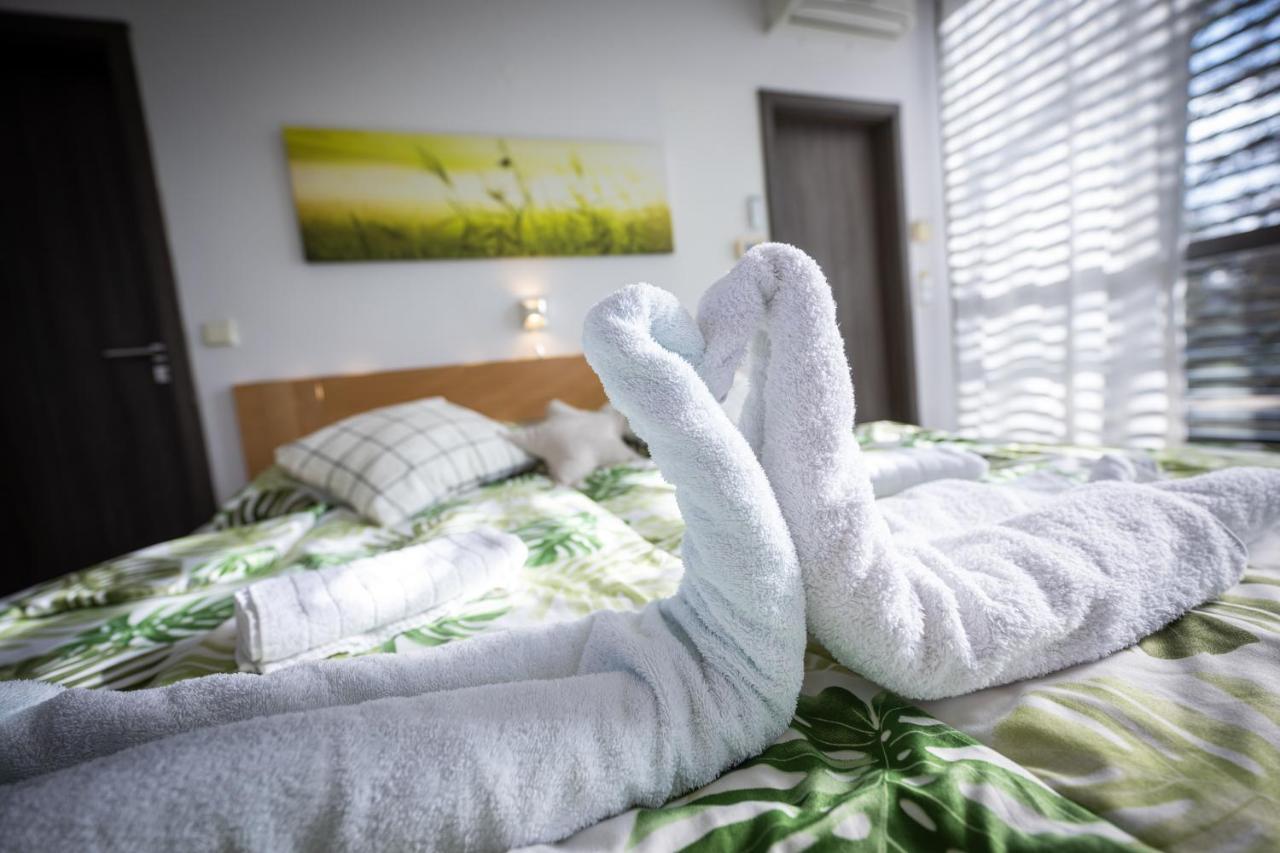 Atelier Lanna Bed and Breakfast Ceske Budejovice Exteriör bild