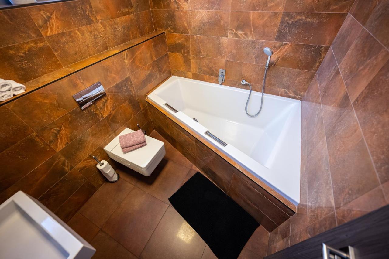 Atelier Lanna Bed and Breakfast Ceske Budejovice Exteriör bild